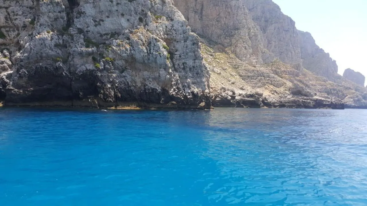 B&B Gli Ontani Trapani 0*,  Italy