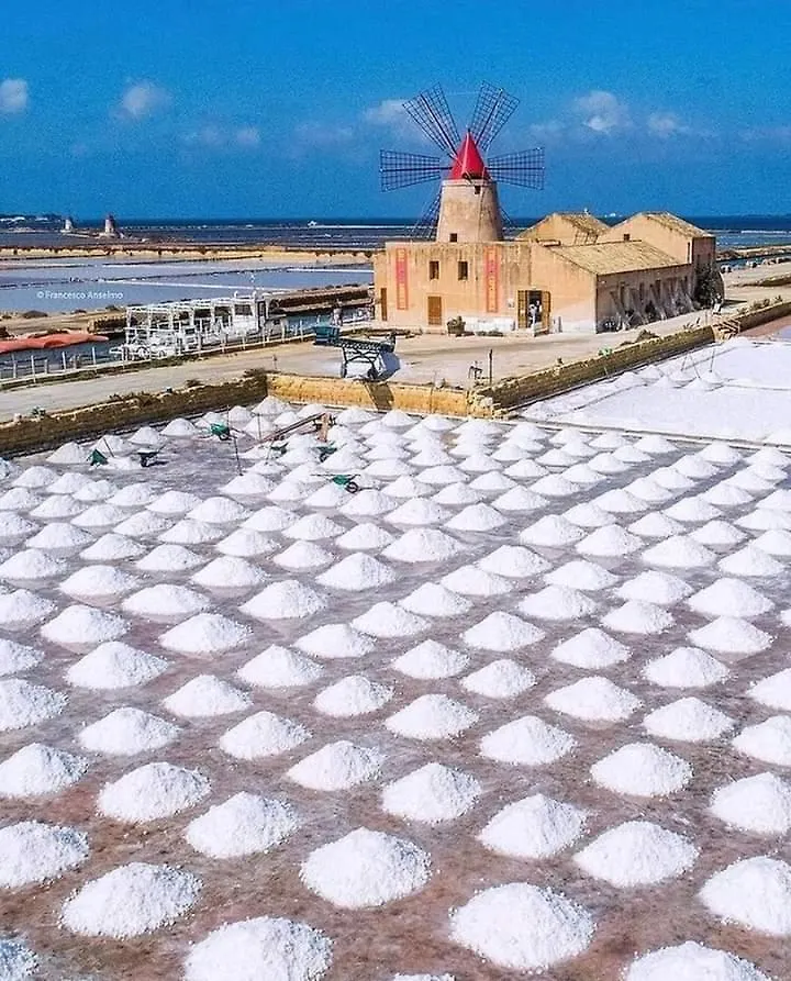 B&B Gli Ontani Trapani 0*,